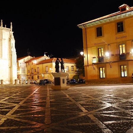 Hostal Restaurante Boccalino Леон Экстерьер фото