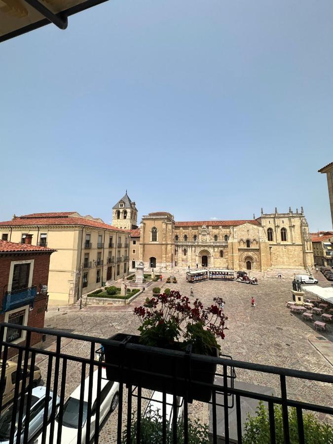 Hostal Restaurante Boccalino Леон Экстерьер фото