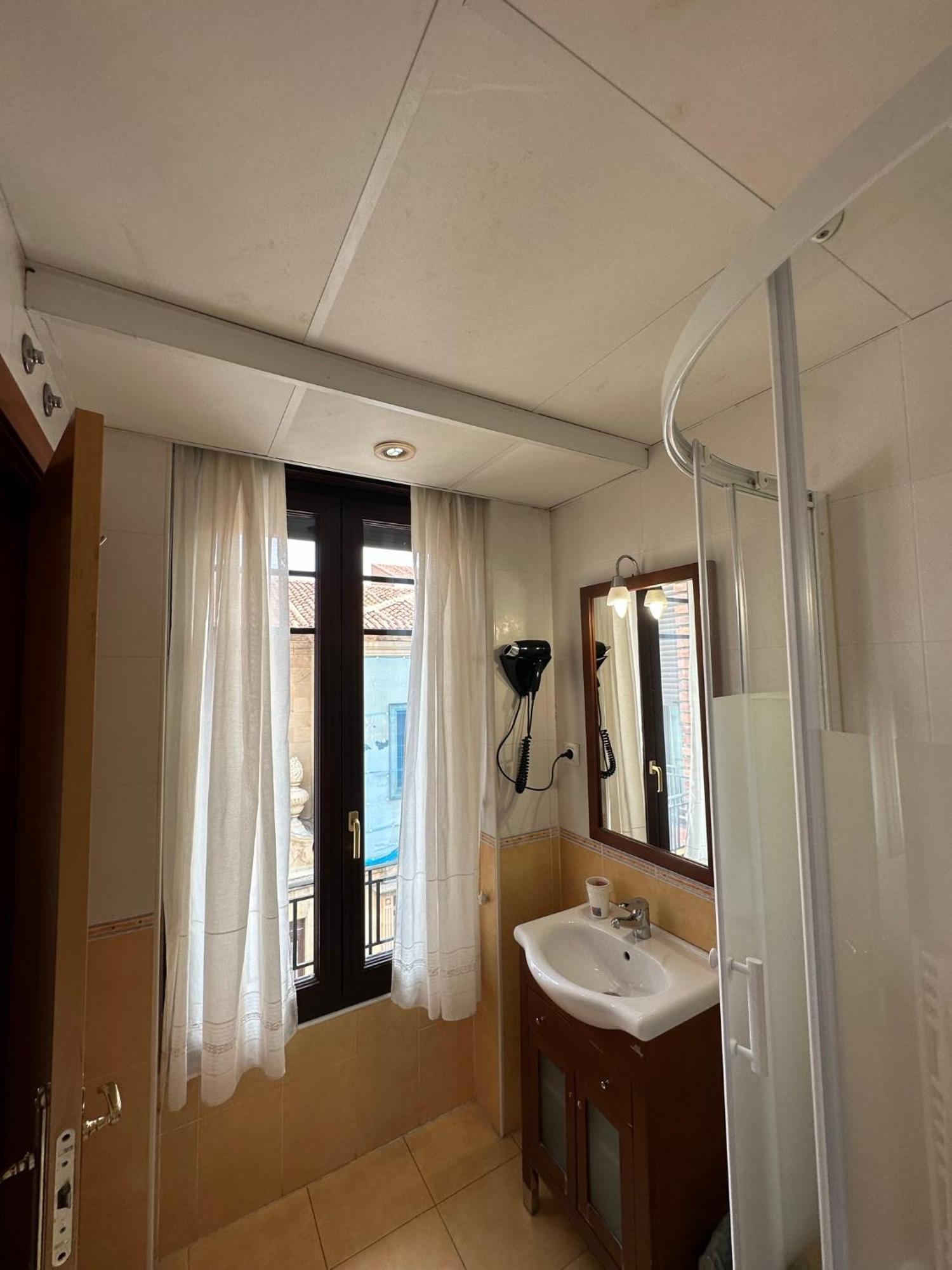 Hostal Restaurante Boccalino Леон Номер фото